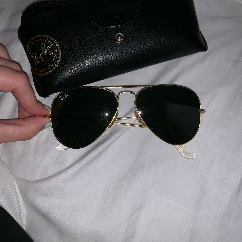 Gold Raybans - Picture 2 of 3